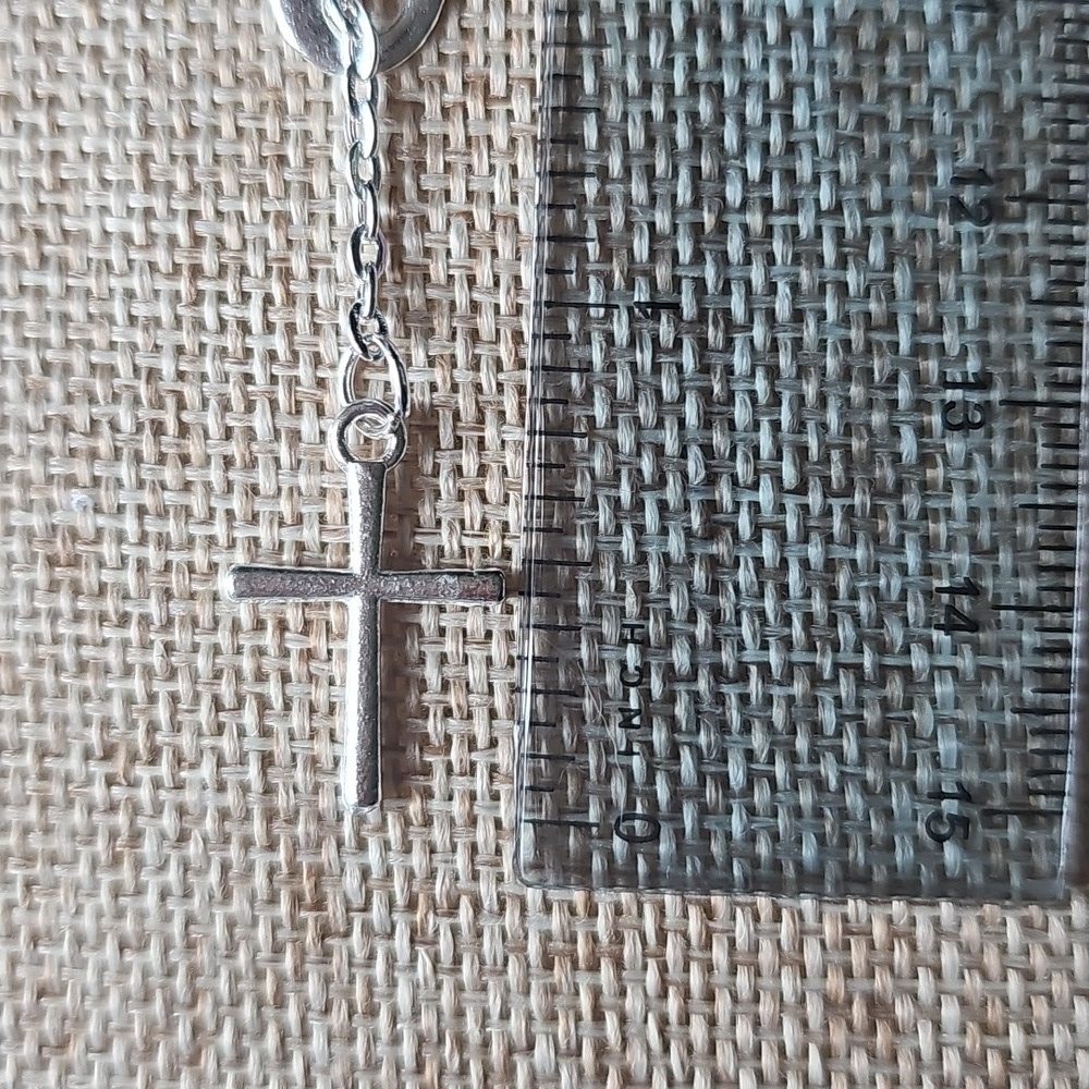 NIB Elegant Silver Tone Infinity Lariat Style Cross Knecklace 16" W/ 2" Extender - Picture 6 of 7
